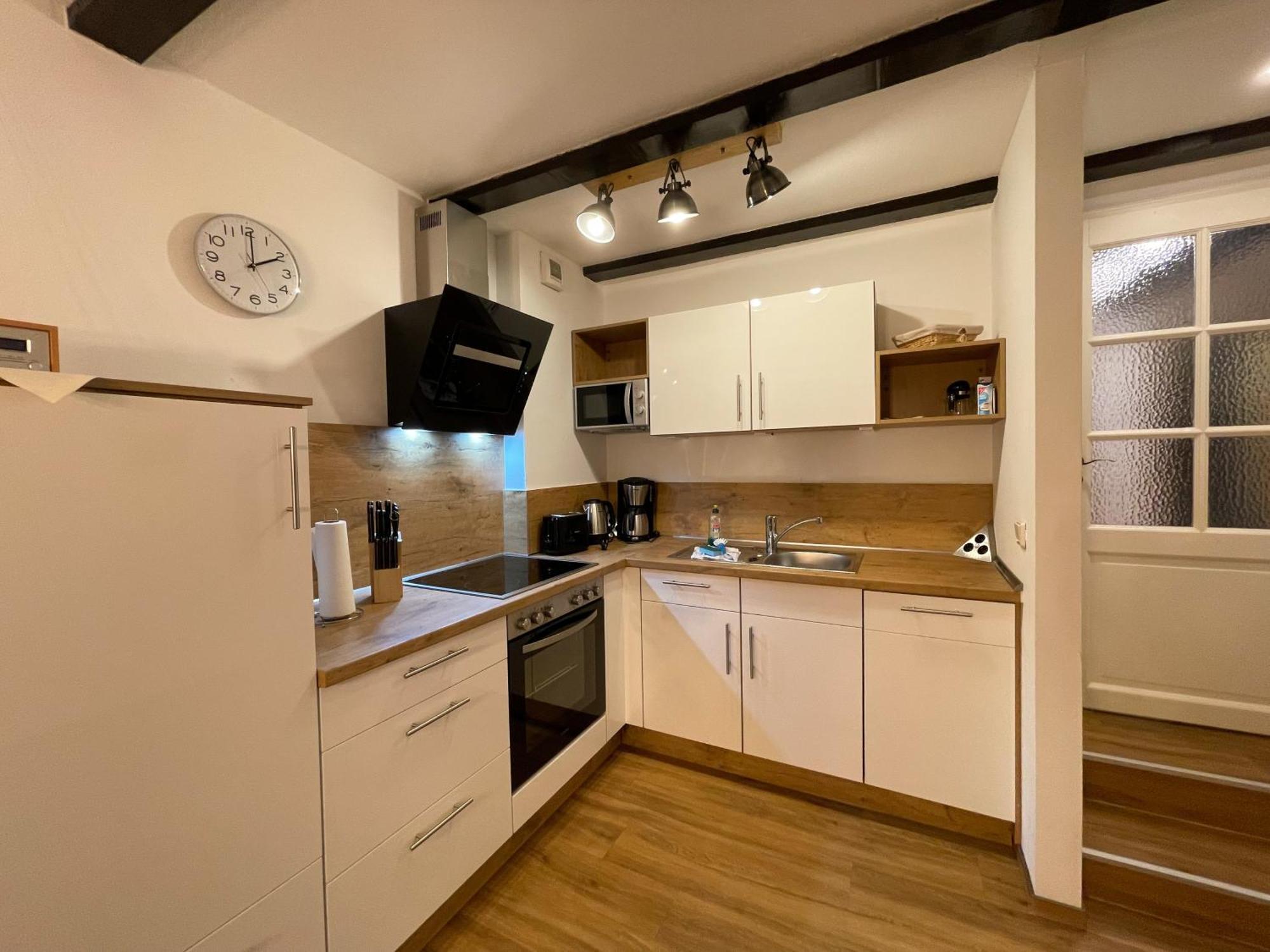 Apartment No12 Mit Zwei Schlafzimmern Und Wohnkueche Quedlinburg Bagian luar foto